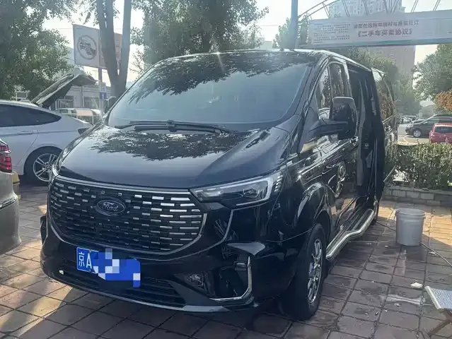 Ford Tourneo 2023 из Китая — купить под ключ