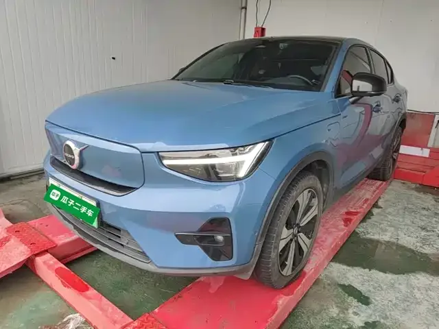 Volvo C40 2022 из Китая — купить под ключ