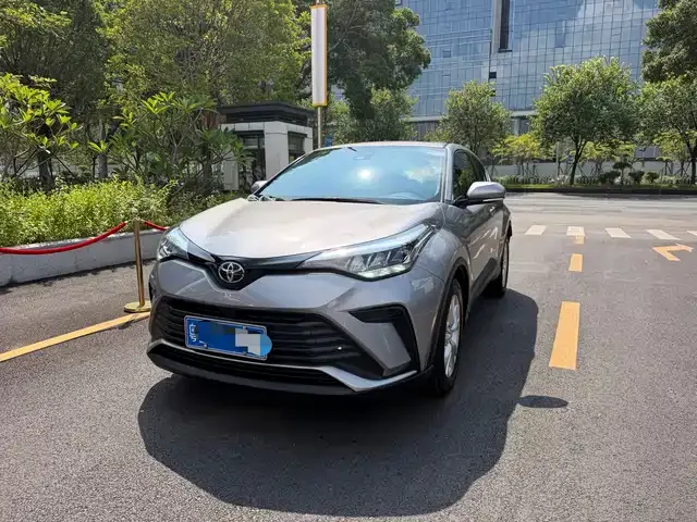Toyota Izoa 2023 из Китая — купить под ключ
