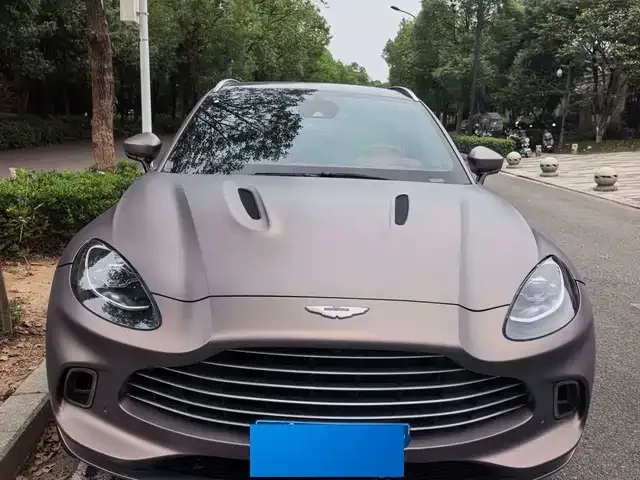 Aston Martin DBX 2023 из Китая — купить под ключ