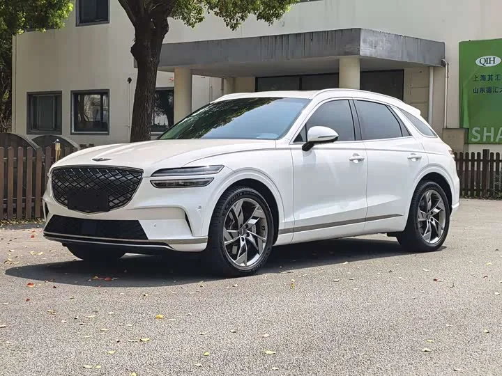 Genesis GV70 EV 2024 из Китая — купить под ключ