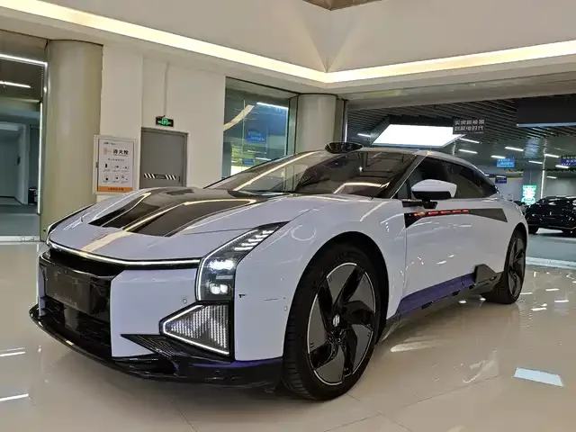 HiPhi Z 2023 из Китая — купить под ключ