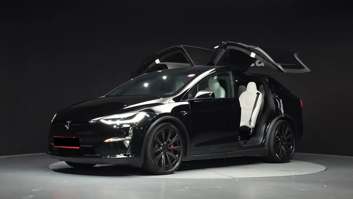 Tesla Model X 2023 из Кореи — купить под ключ