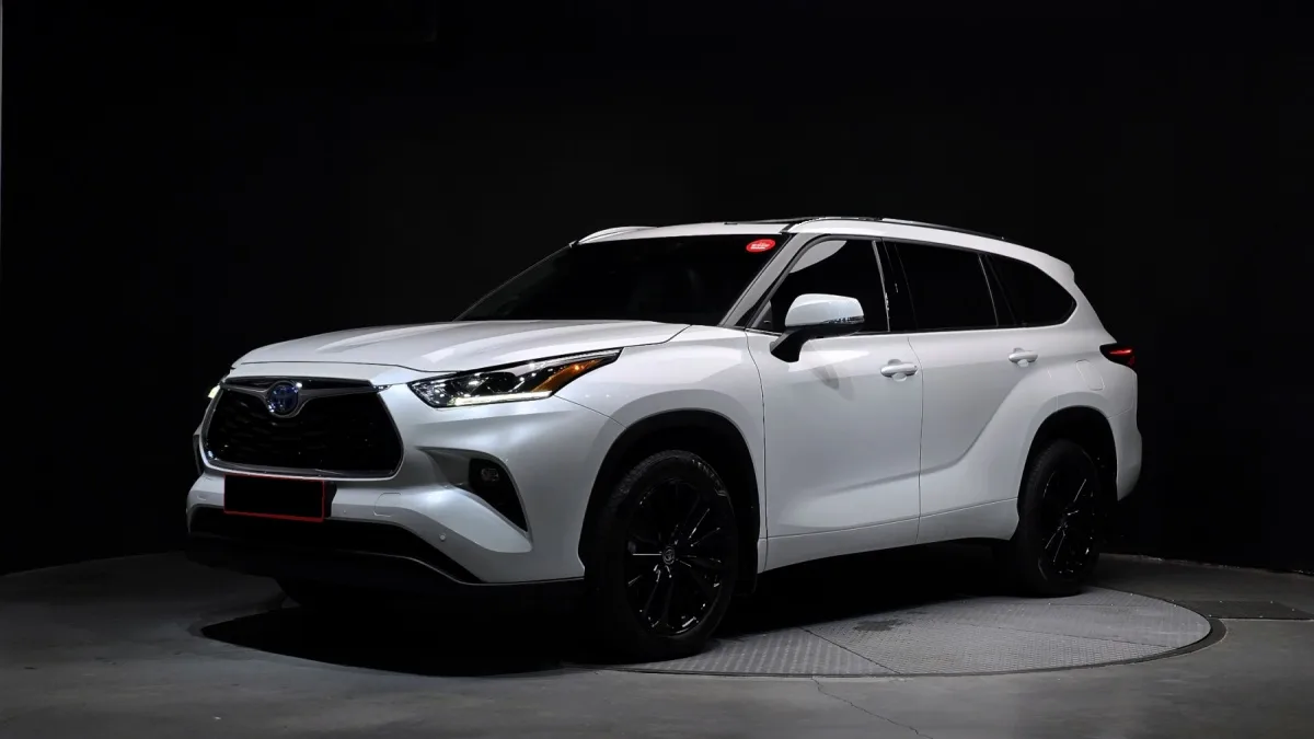 Toyota Highlander 2023 из Кореи — купить под ключ