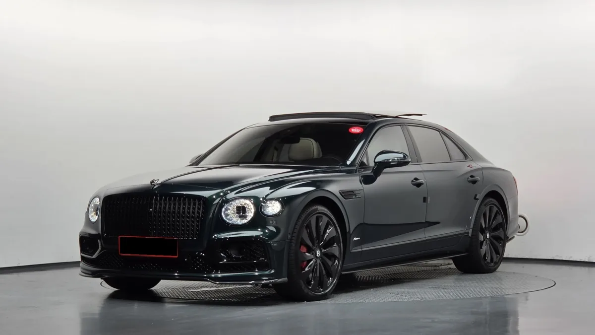 Bentley Flying Spur 2023 из Кореи — купить под ключ
