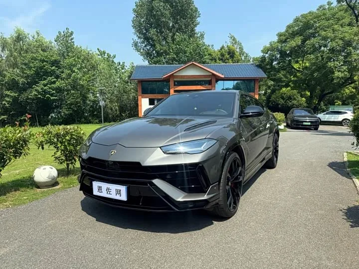 Lamborghini Urus 2023 из Китая — купить под ключ