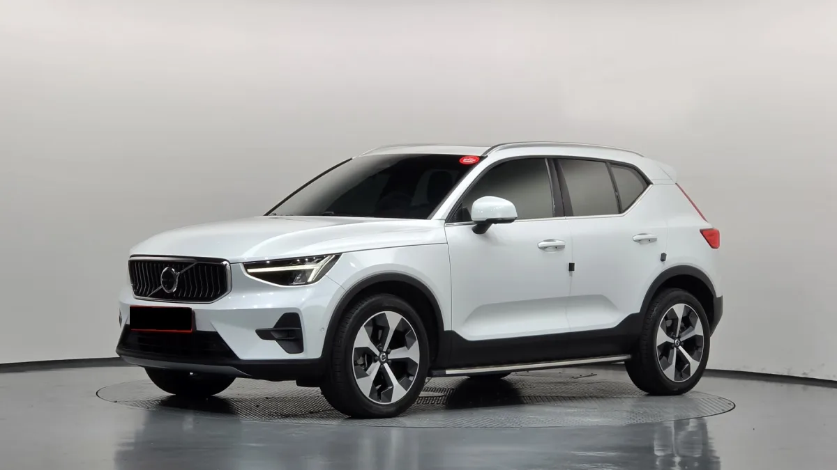 Volvo XC40 2022 из Кореи — купить под ключ
