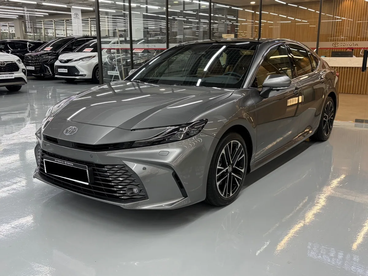 Toyota Camry 2026 из Кореи — купить под ключ