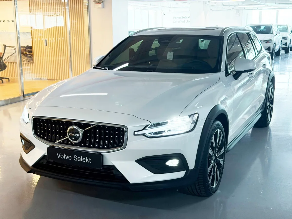 Volvo V60 2019 из Кореи — купить под ключ