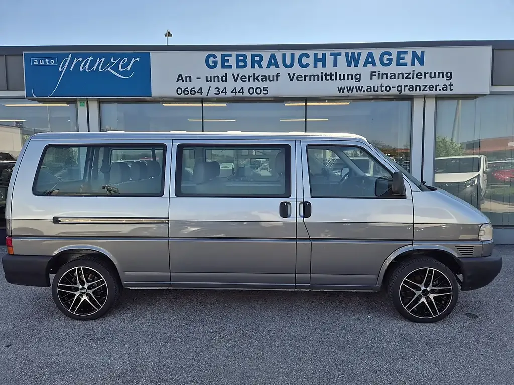 Volkswagen T4 Kombi 2002 из Европы — купить под ключ