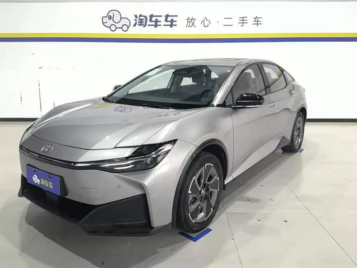 Toyota bZ3 2026 из Китая — купить под ключ