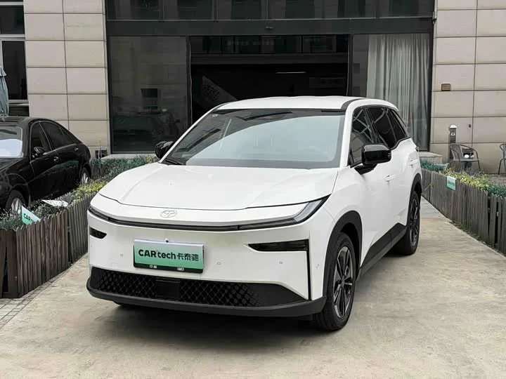Toyota bZ3X 2026 из Китая — купить под ключ