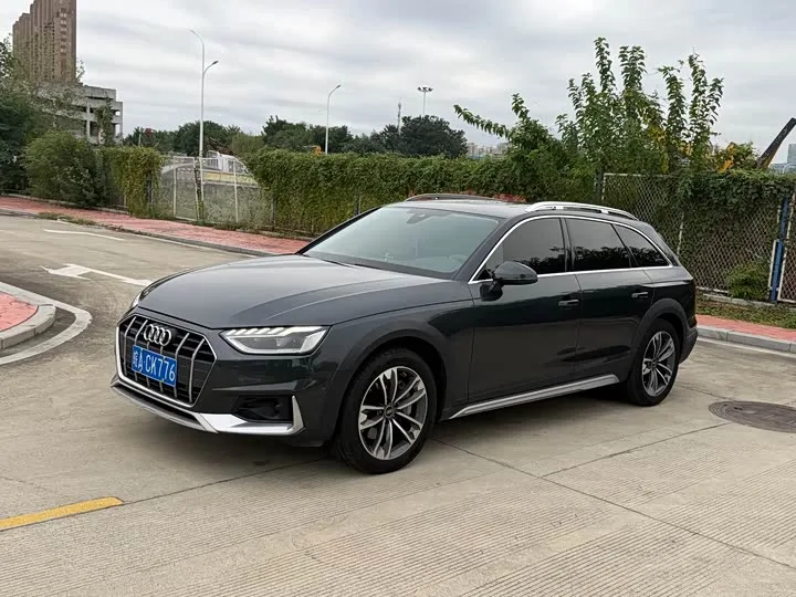Audi A4 2022 из Китая — купить под ключ