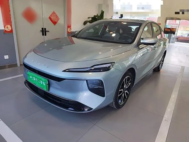 Roewe D6 2025 из Китая — купить под ключ