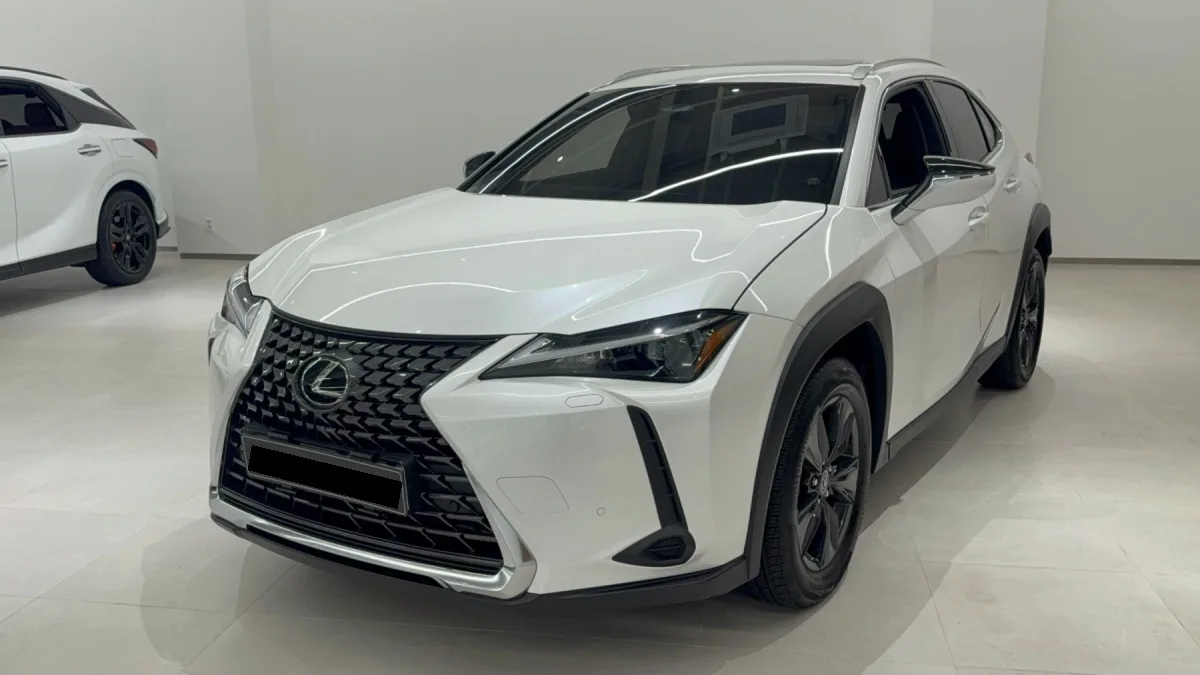 Lexus UX 2025 из Кореи — купить под ключ