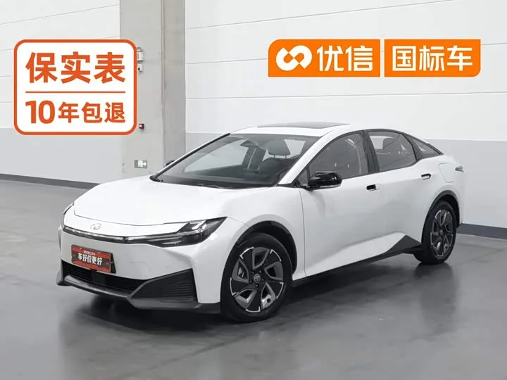 Toyota bZ3 2024 из Китая — купить под ключ