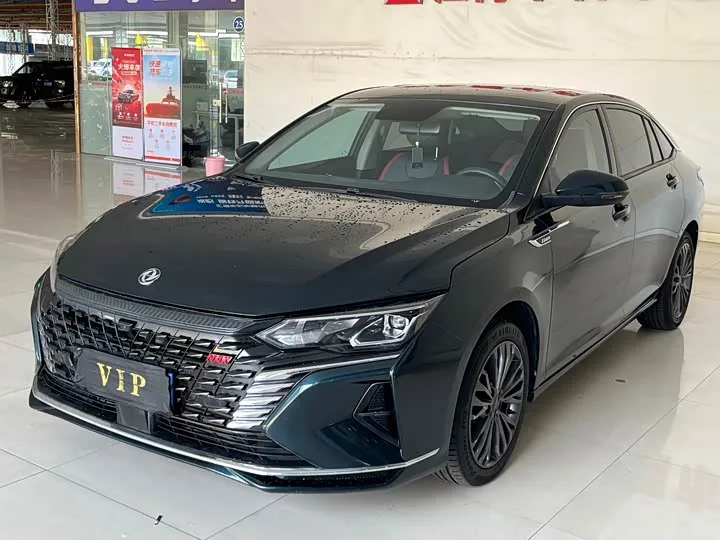 Dongfeng Aeolus Yixuan Max 2022 из Китая — купить под ключ