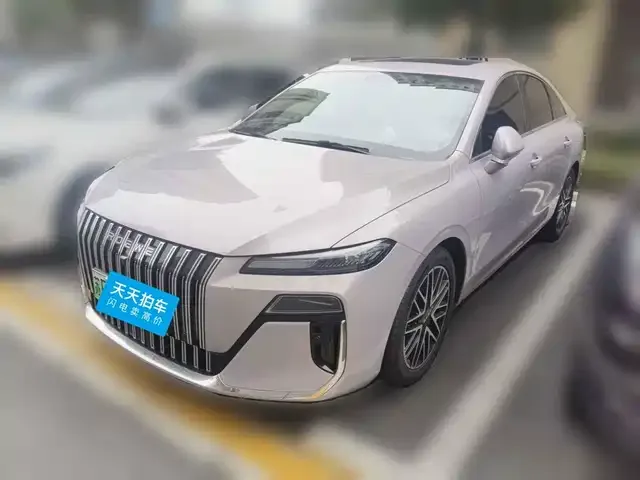 Roewe M7 DMH 2025 из Китая — купить под ключ