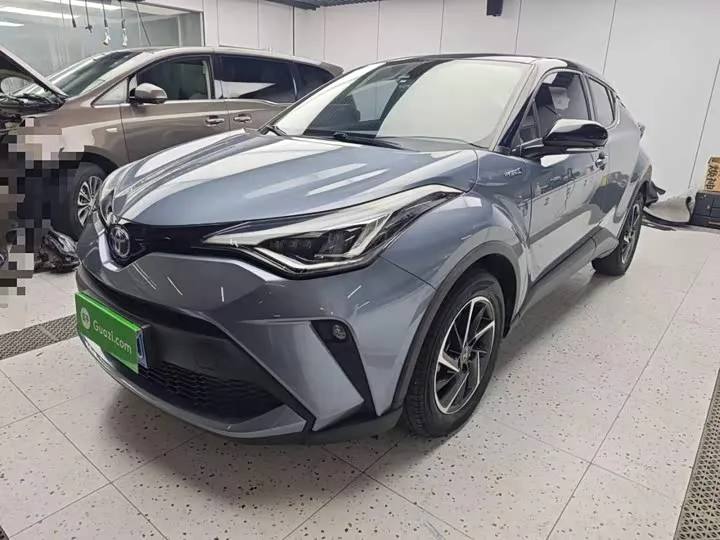 Toyota C-HR 2022 из Китая — купить под ключ