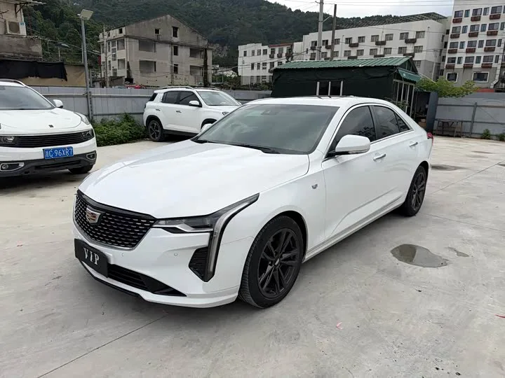 Cadillac CT4 2022 из Китая — купить под ключ