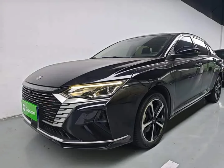 Dongfeng Aeolus Yixuan Max 2024 из Китая — купить под ключ