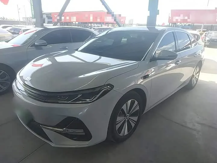 Geely Galaxy A7 2025 из Китая — купить под ключ