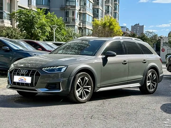 Audi A4 2023 из Китая — купить под ключ