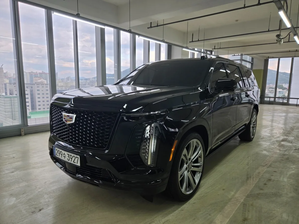 Cadillac Escalade 2026 из Кореи — купить под ключ