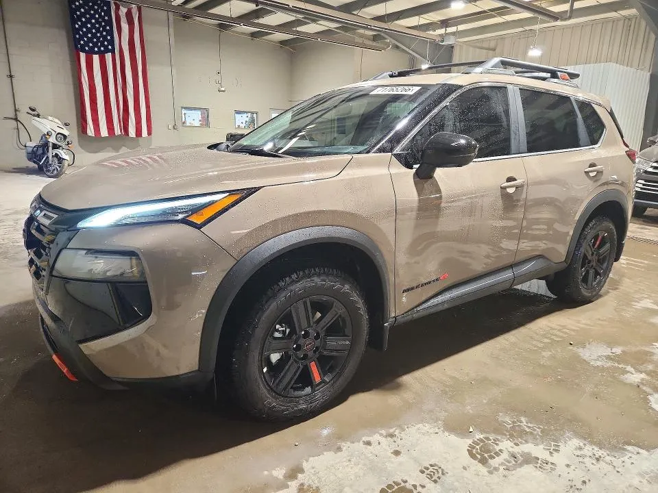 Nissan Rogue Rock 2026 из США — купить под ключ