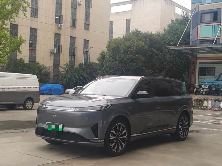 Dongfeng Yipai eπ 008 2026 из Китая — купить под ключ