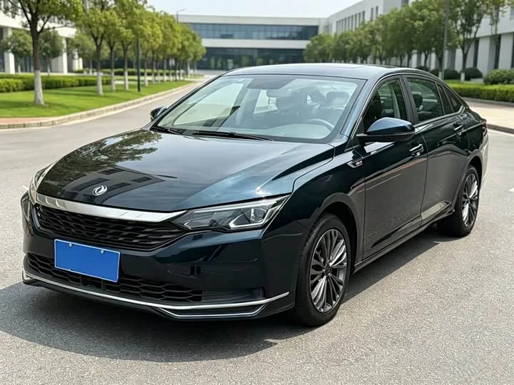 Dongfeng Aeolus Yixuan Max 2022 из Китая — купить под ключ