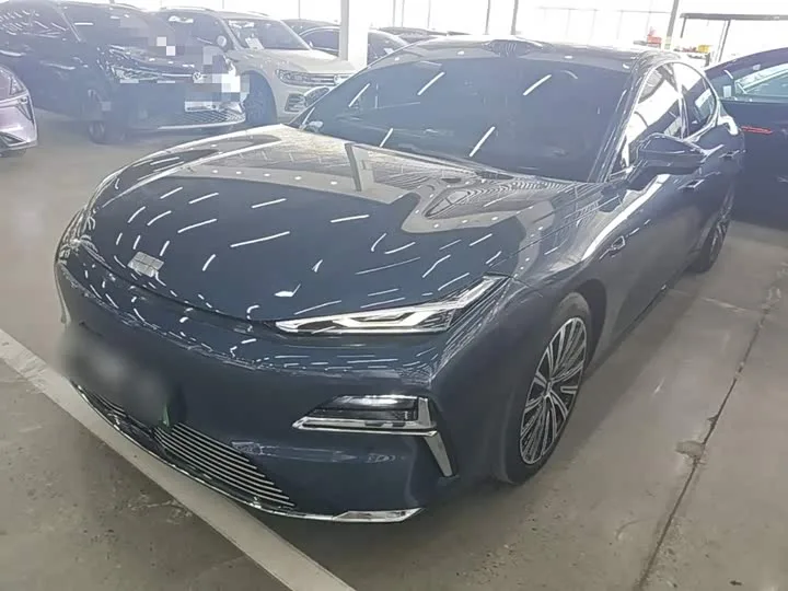 Geely Galaxy Starshine 8 EM-i 2025 из Китая — купить под ключ