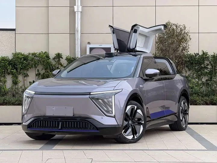 HiPhi Y 2023 из Китая — купить под ключ