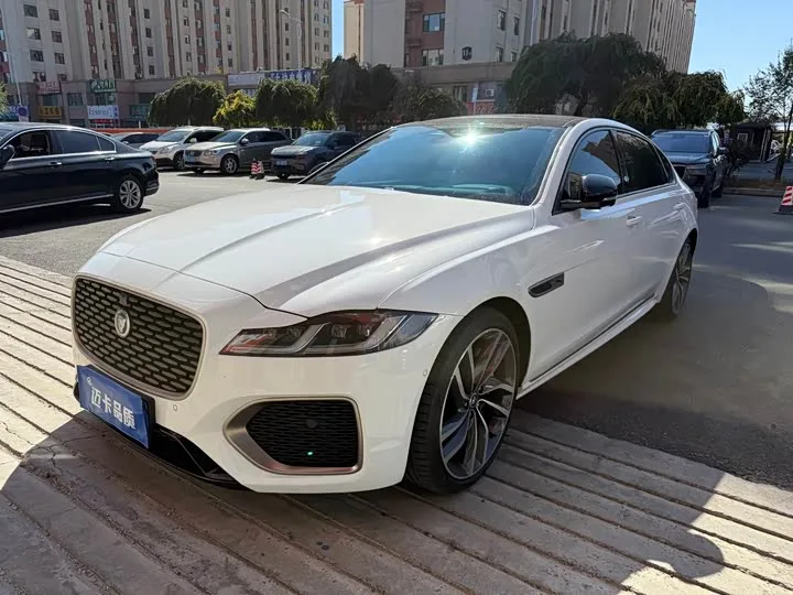 Jaguar XF L 2024 из Китая — купить под ключ