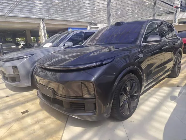 LiXiang L8 2023 из Китая — купить под ключ