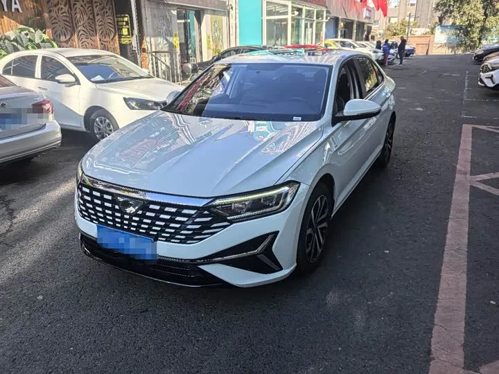 Jetta VA7 2025 из Китая — купить под ключ