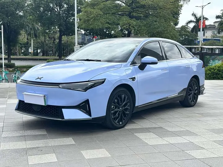 XPeng P5 2023 из Китая — купить под ключ