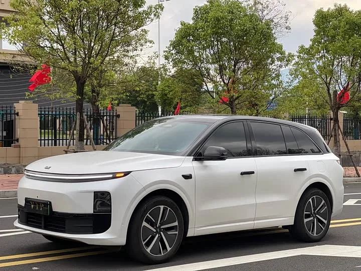 LiXiang L6 2024 из Китая — купить под ключ
