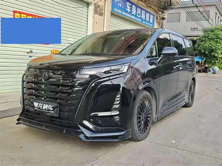 Denza D9 2025 из Китая — купить под ключ