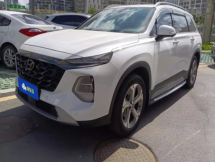 Hyundai Santa Fe 2023 из Китая — купить под ключ