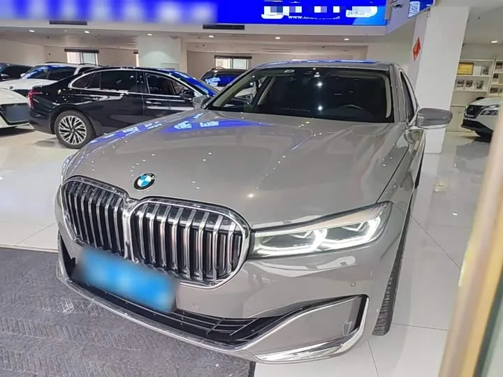 BMW 7 Series 2023 из Китая — купить под ключ