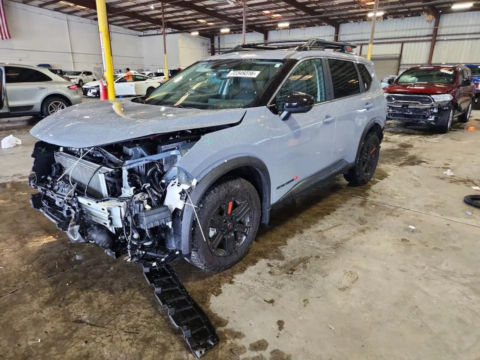 Nissan Rogue Rock 2026 из США — купить под ключ