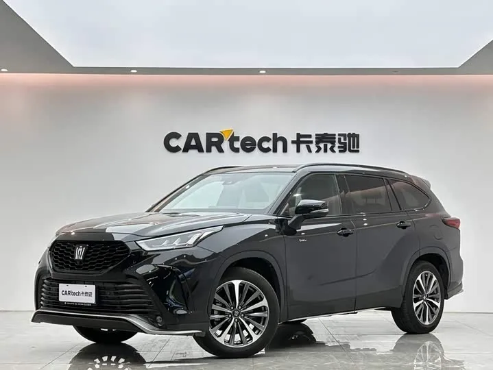 Toyota Crown Kluger 2024 из Китая — купить под ключ