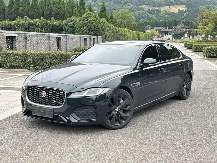 Jaguar XF L 2023 из Китая — купить под ключ