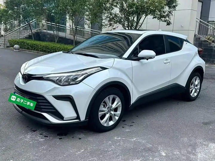 Toyota Izoa 2023 из Китая — купить под ключ