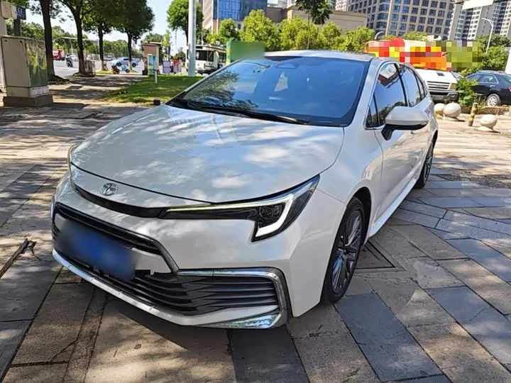 Toyota Levin GT 2024 из Китая — купить под ключ