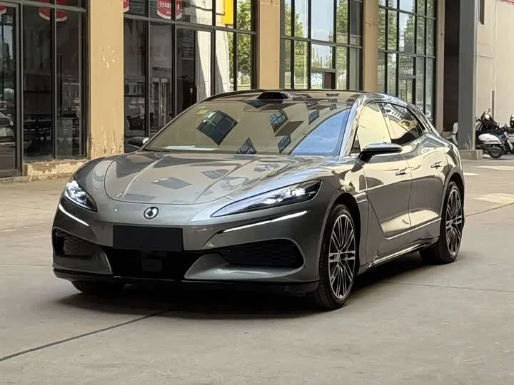 Denza Z9GT 2026 из Китая — купить под ключ