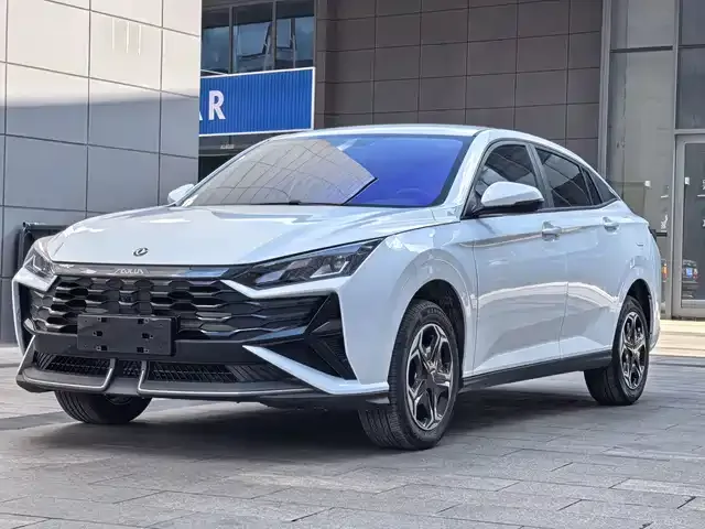Dongfeng Aeolus Yixuan 2026 из Китая — купить под ключ