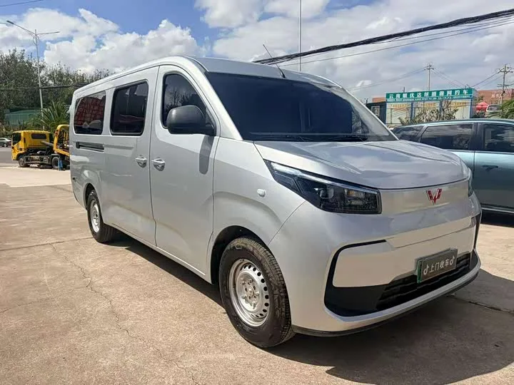 Wuling Yangguang Pro 2026 из Китая — купить под ключ