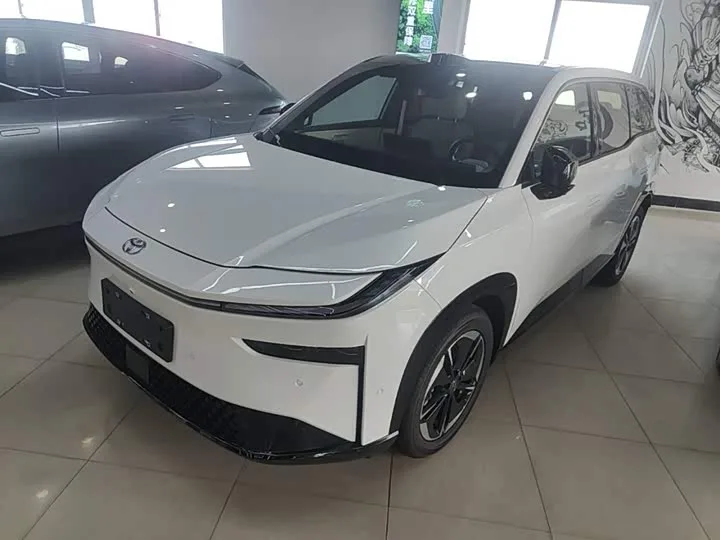 Toyota bZ3X 2026 из Китая — купить под ключ